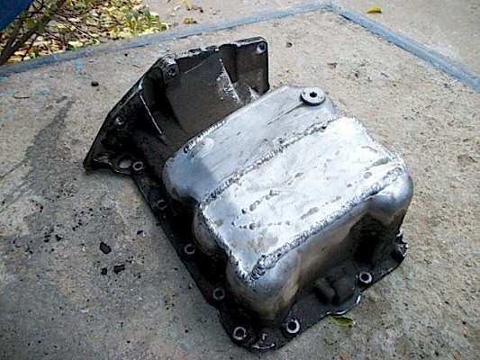 Ремонт поддона аргонной сваркой. Стоимость ремонта 2000р. Ремонт поддона аргонной сваркой. Стоимость ремонта 2000р.