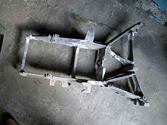 Крепление фары грузовика Крепление фары грузовика