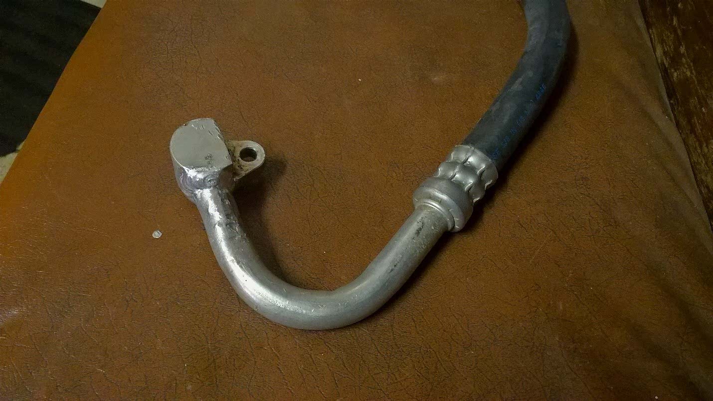 Ремонт трубки кондиционера аргонной сваркой Ремонт трубки кондиционера аргонной сваркой